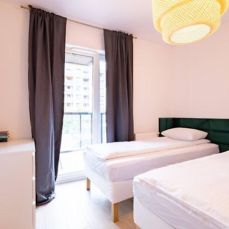 Apartamenty Niedaleko Dworca Od Wroclawapartament-Pl Екстериор снимка