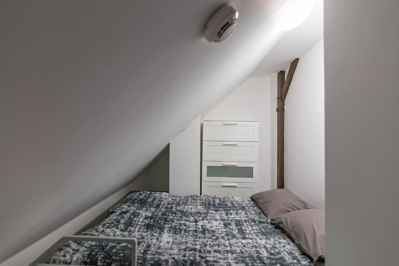 Apartamenty Niedaleko Dworca Od Wroclawapartament-Pl Екстериор снимка