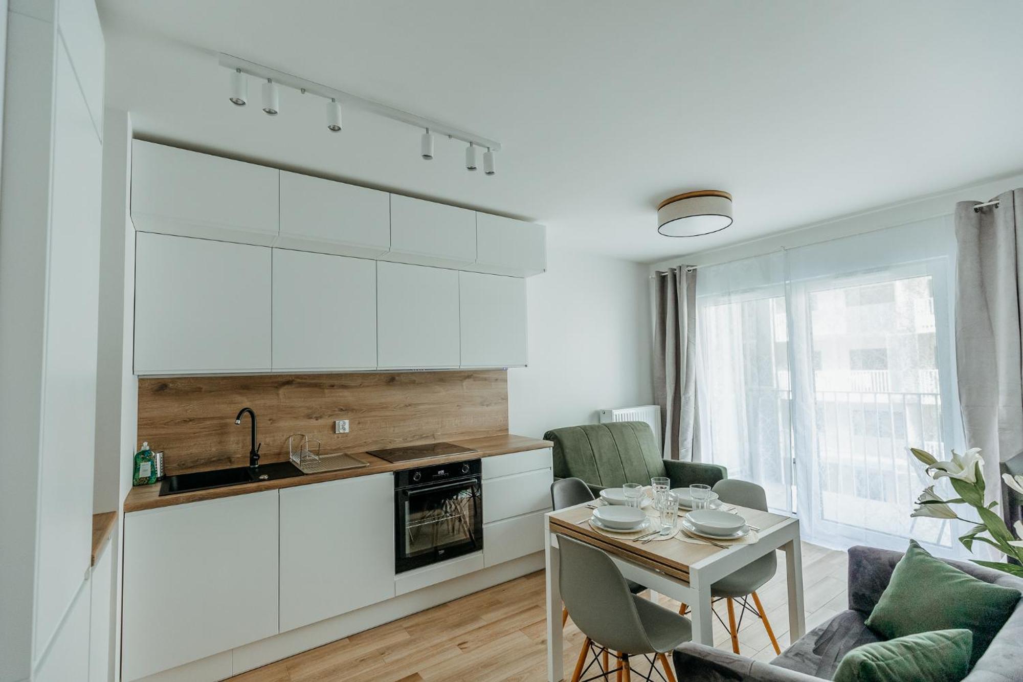 Apartamenty Niedaleko Dworca Od Wroclawapartament-Pl Екстериор снимка