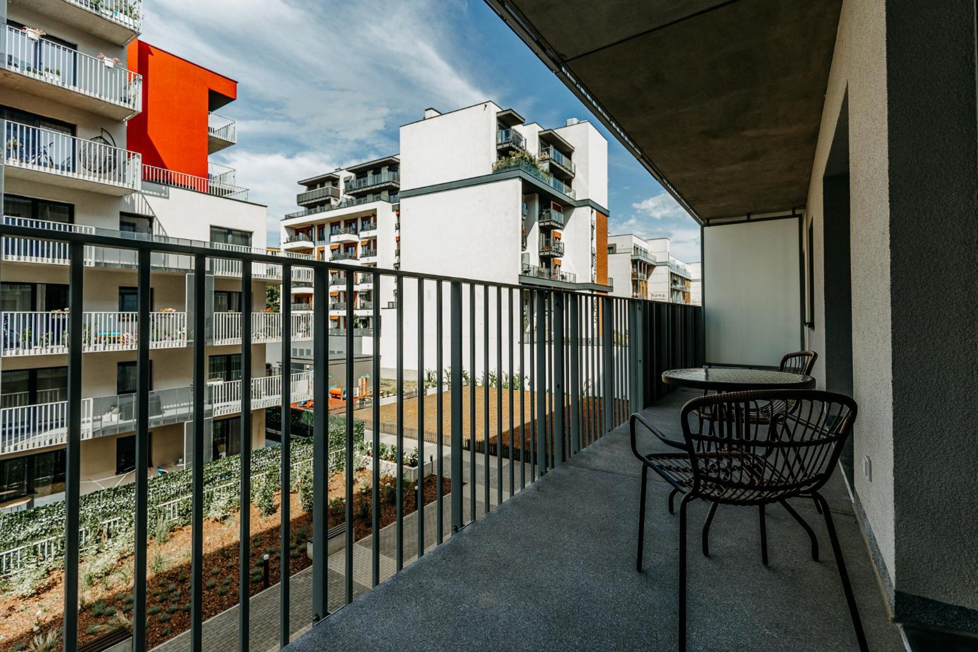 Apartamenty Niedaleko Dworca Od Wroclawapartament-Pl Екстериор снимка