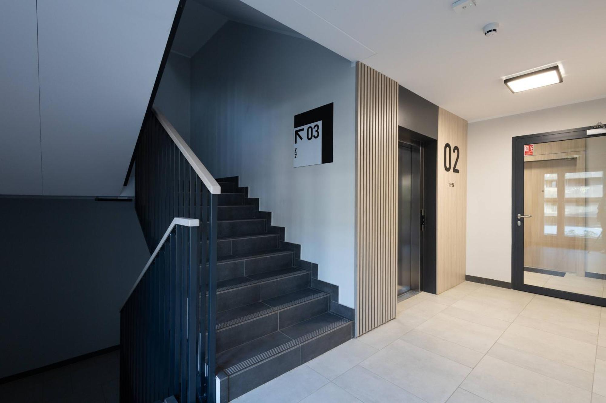 Apartamenty Niedaleko Dworca Od Wroclawapartament-Pl Екстериор снимка